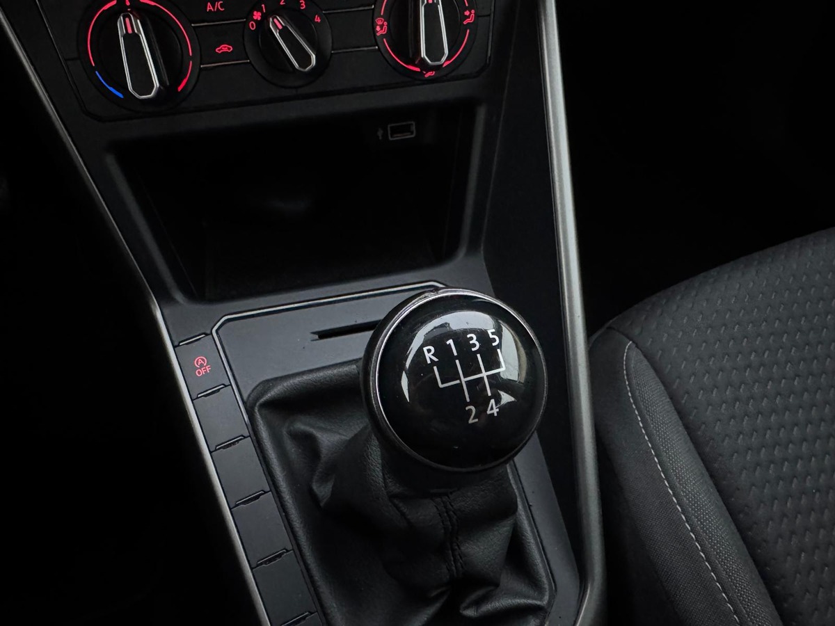 Volkswagen Polo VI 1.0 TSI 95 Confortline BVM