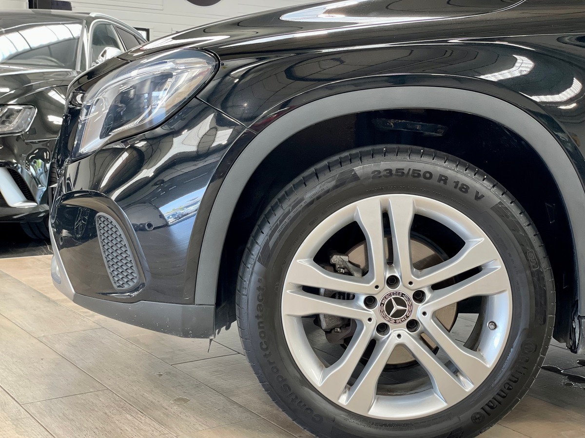 Mercedes-Benz GLA* 220d Sensation 4Matic 7G-DCT c