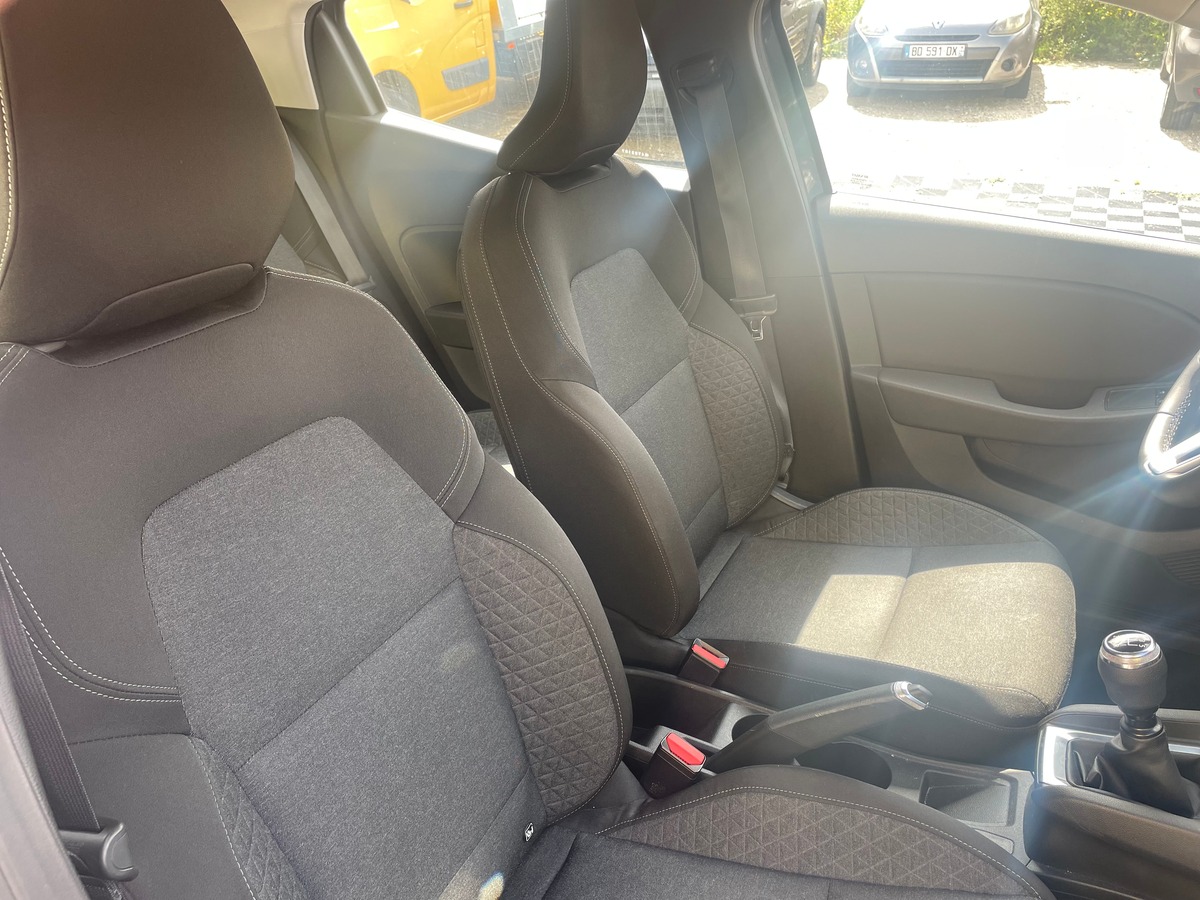 RENAULT Clio V 1.0 TCe 100 cv CARPLAY - CLIMATISATION - RADAR DE RECUL - REGULATEUR DE VITESSE