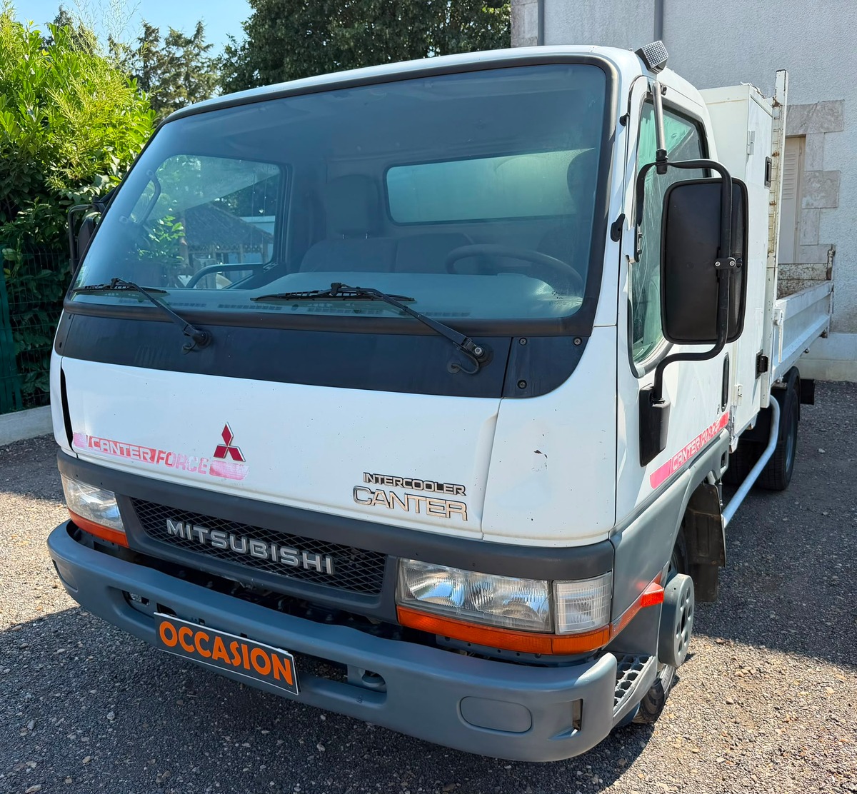Mitsubishi Canter