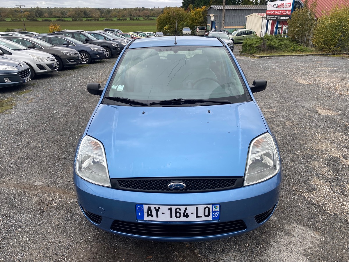 Ford Fiesta 1.4 tdci 70cv petit prix garantie 3 mois 