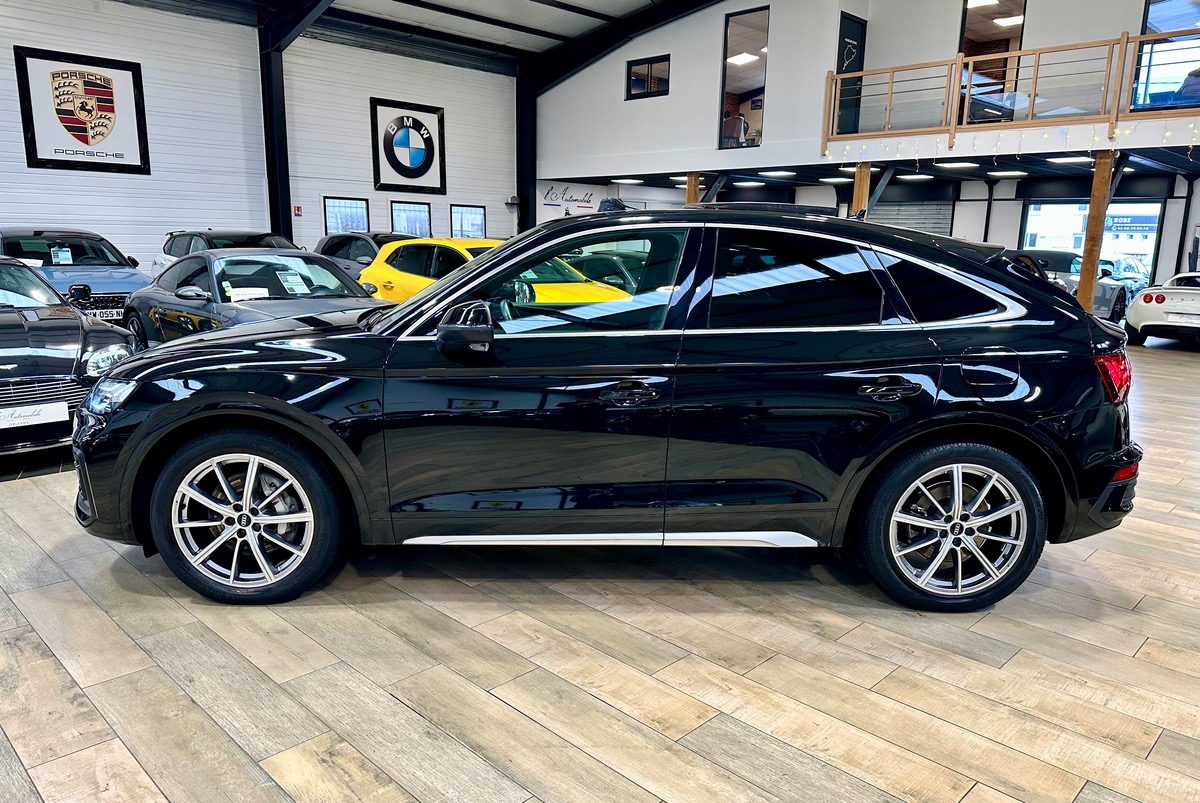 Audi Q5 II (2) Sportback 50 TFSIE 299 Avus Quattro S Tronic 7 c