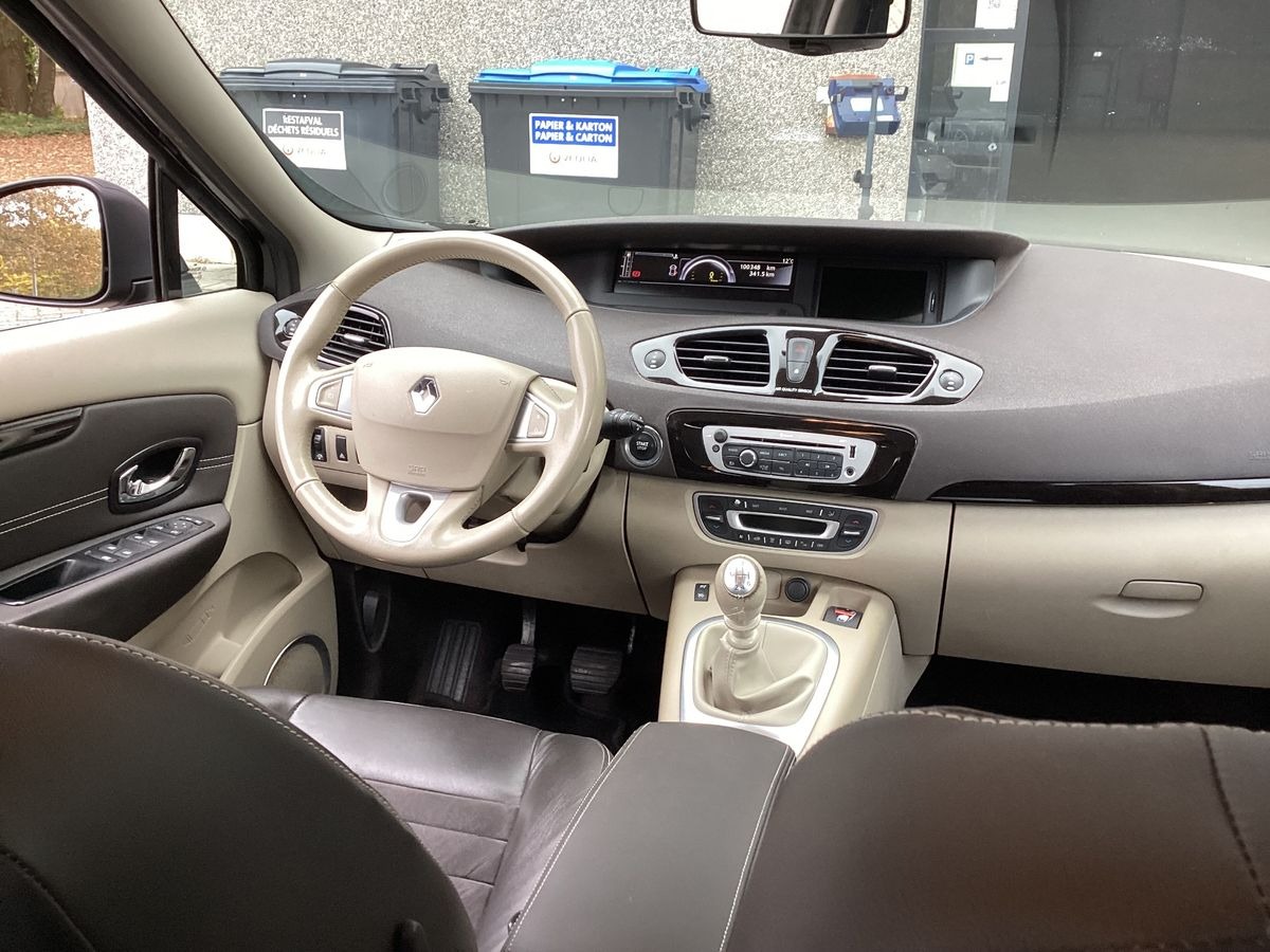 RENAULT Scenic III 1.6 dCi 130