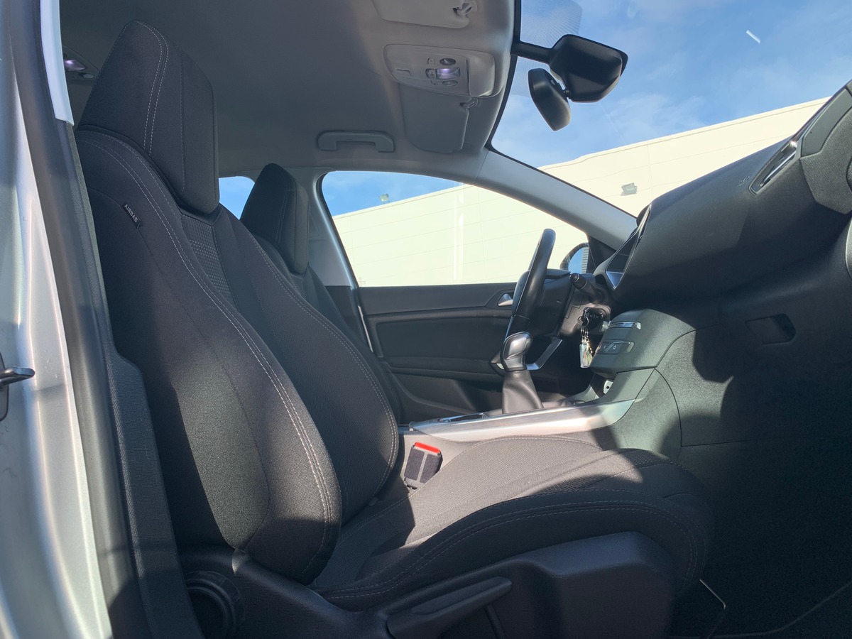 Peugeot 308 SW 100 ch | Allure | Caméra recul | GPS | Régulateur de vitesse adapatatif | Bluetooth