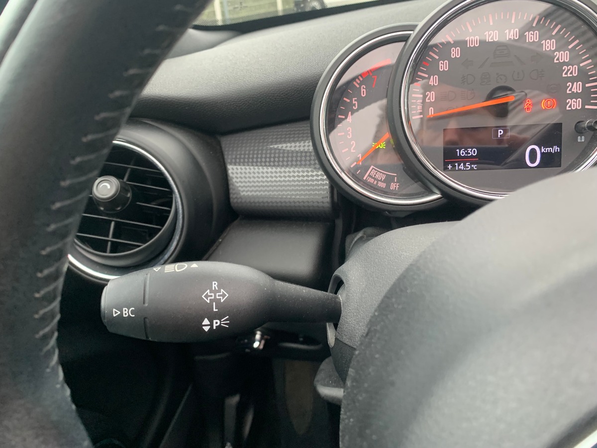 Mini Minicooper 136 chevaux | Chili | Pack Connected Navigation | Volant Sport gainé cuir MINI Yours