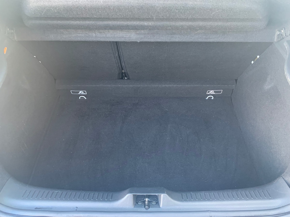 RENAULT Clio IV 75 chevaux | Limited | Caméra de recul | GPS | Bluetooth | Régulateur de vitesse