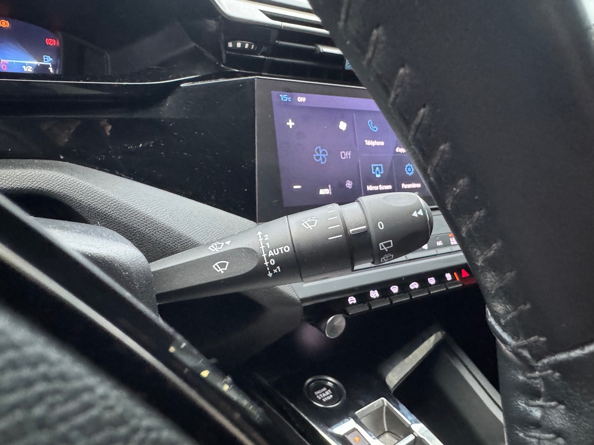 Peugeot 308 SW 130 ch | Active Pack | Capteur de pluie | Phares LED | Radar stationnement arriére