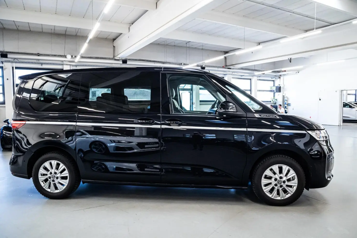 Volkswagen Multivan VII 1.4 eHybrid 218ch Style Court DSG6