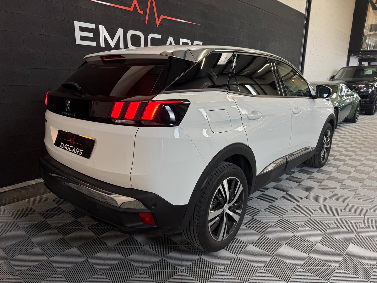 Peugeot 3008 1.5 BLUEHDI 130 BVM6 ALLURE