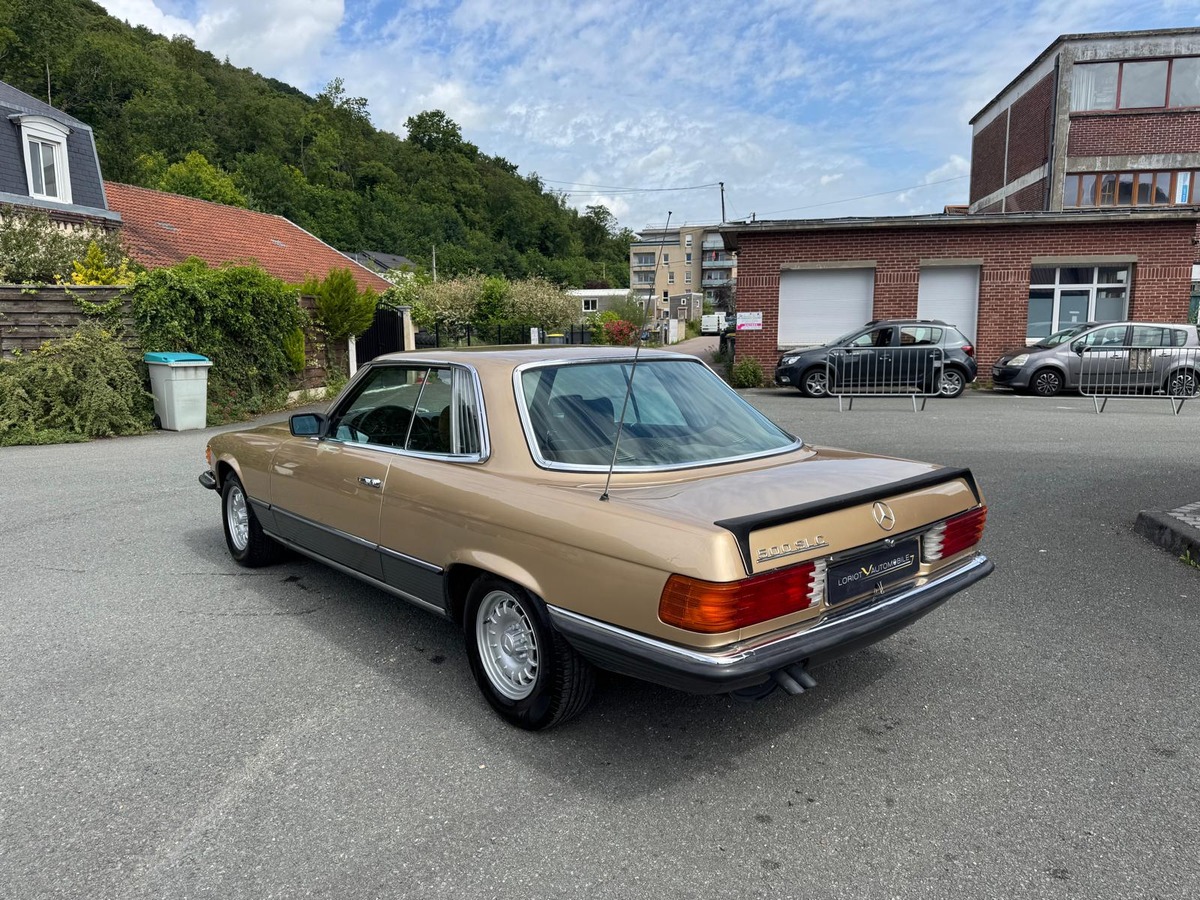 Mercedes-Benz SLC 500 V8 (C107) 240cv - Française - Kilométrage non garanti