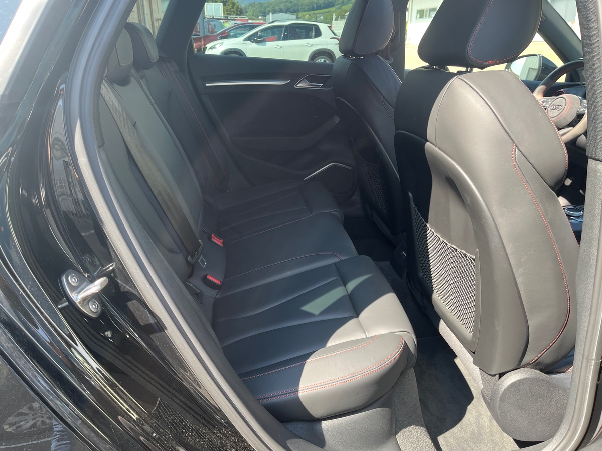 Audi RS3 SPORTBACK 2.5 TFSI 400 QUATTRO S TRONIC, Suivi complet, Toit panoramique, Matrix LED, B&O
