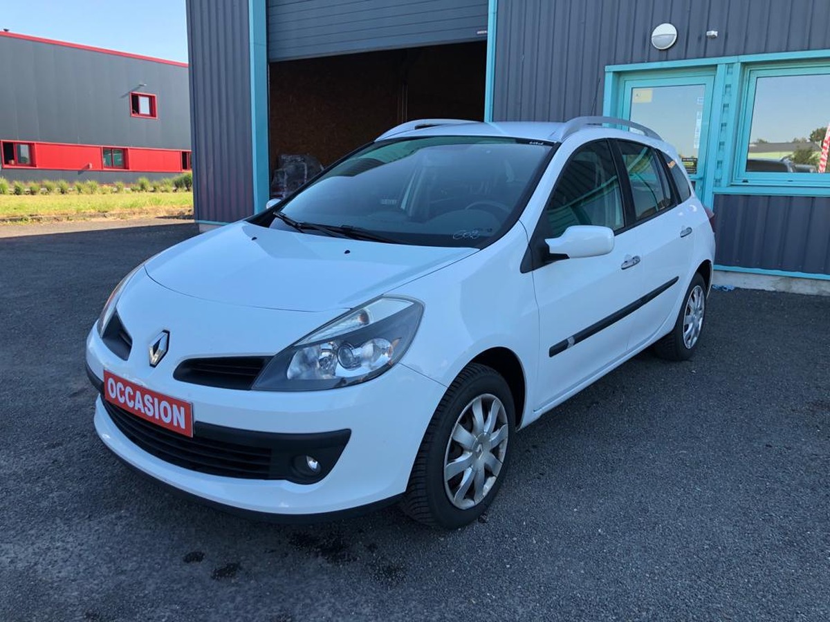 RENAULT Clio estate 1.5 dci - 85