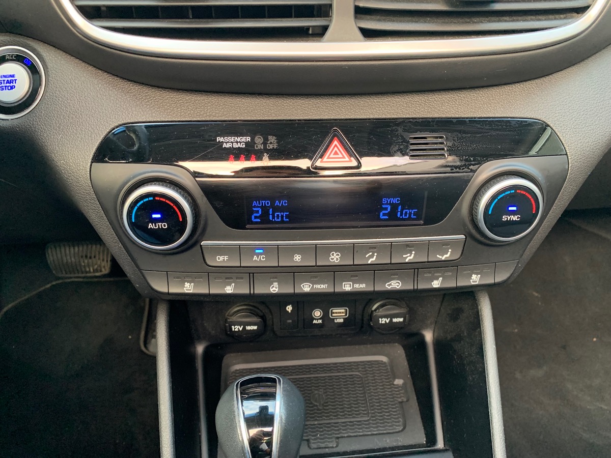 Hyundai Tucson 136 | EXECUTIVE | Cuir | Attelage | Roue secours temporaire | Démarrage sans clé