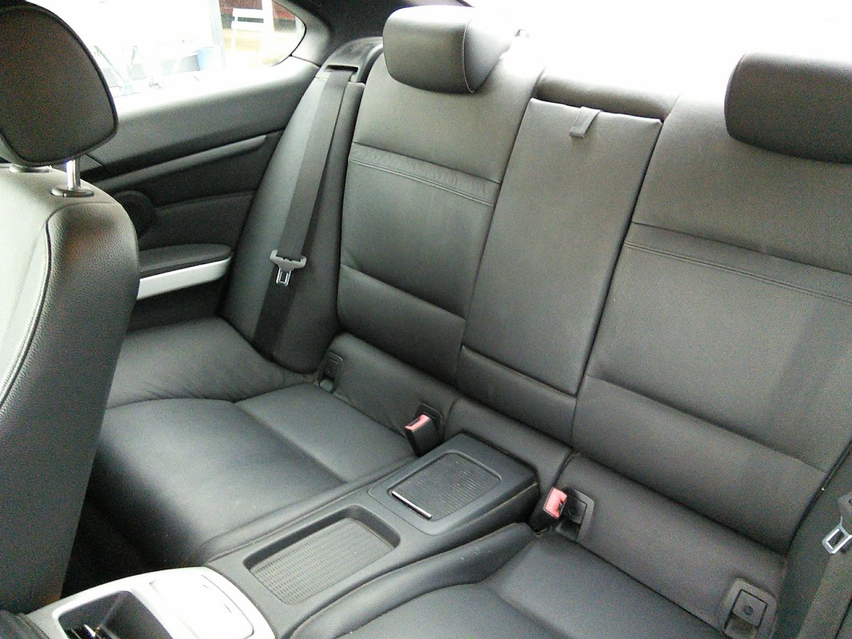 Bmw Série 3 325d 2.0  bva 197 CV sport design Origine française