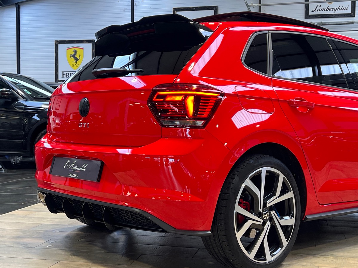 Volkswagen Polo VI GTI 2.0 TSI DSG6 200CV h