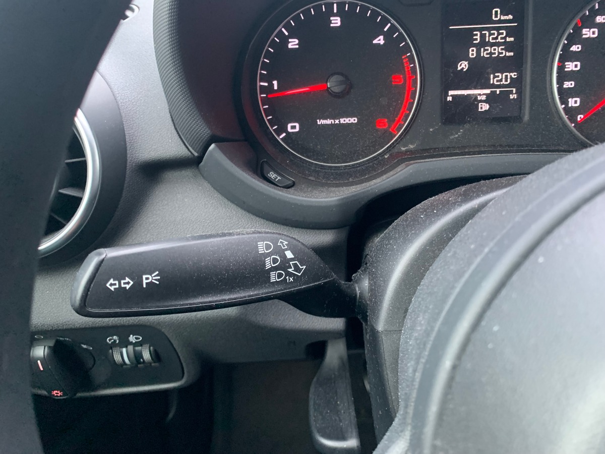 Audi A1 105 ch | Attraction | Climatisation | Radio cd | Jantes alu 16''| Volant cuir | Radar recul