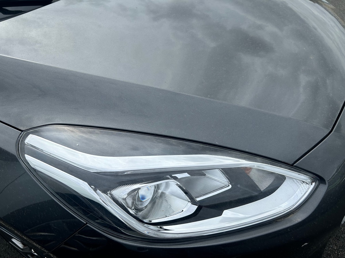 Ford Fiesta ST LINE | 125 chevaux | Contrat Ford Protect (70000 kms et/ou 30/10/2027)