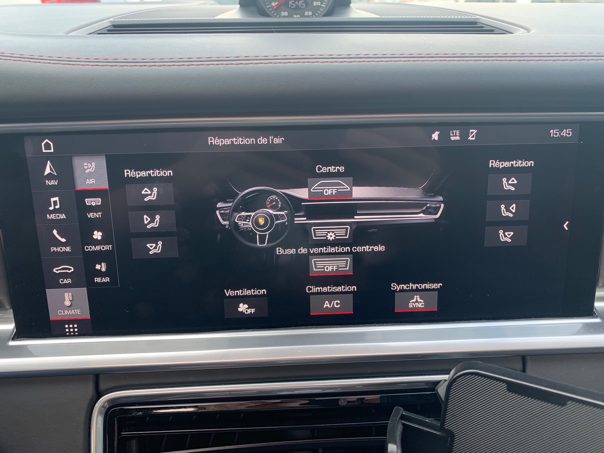 Porsche Panamera Sport Turismo GTS | V8 460 CH | BOSE | Toit panoramique | Garantie 1 AN AGIR *