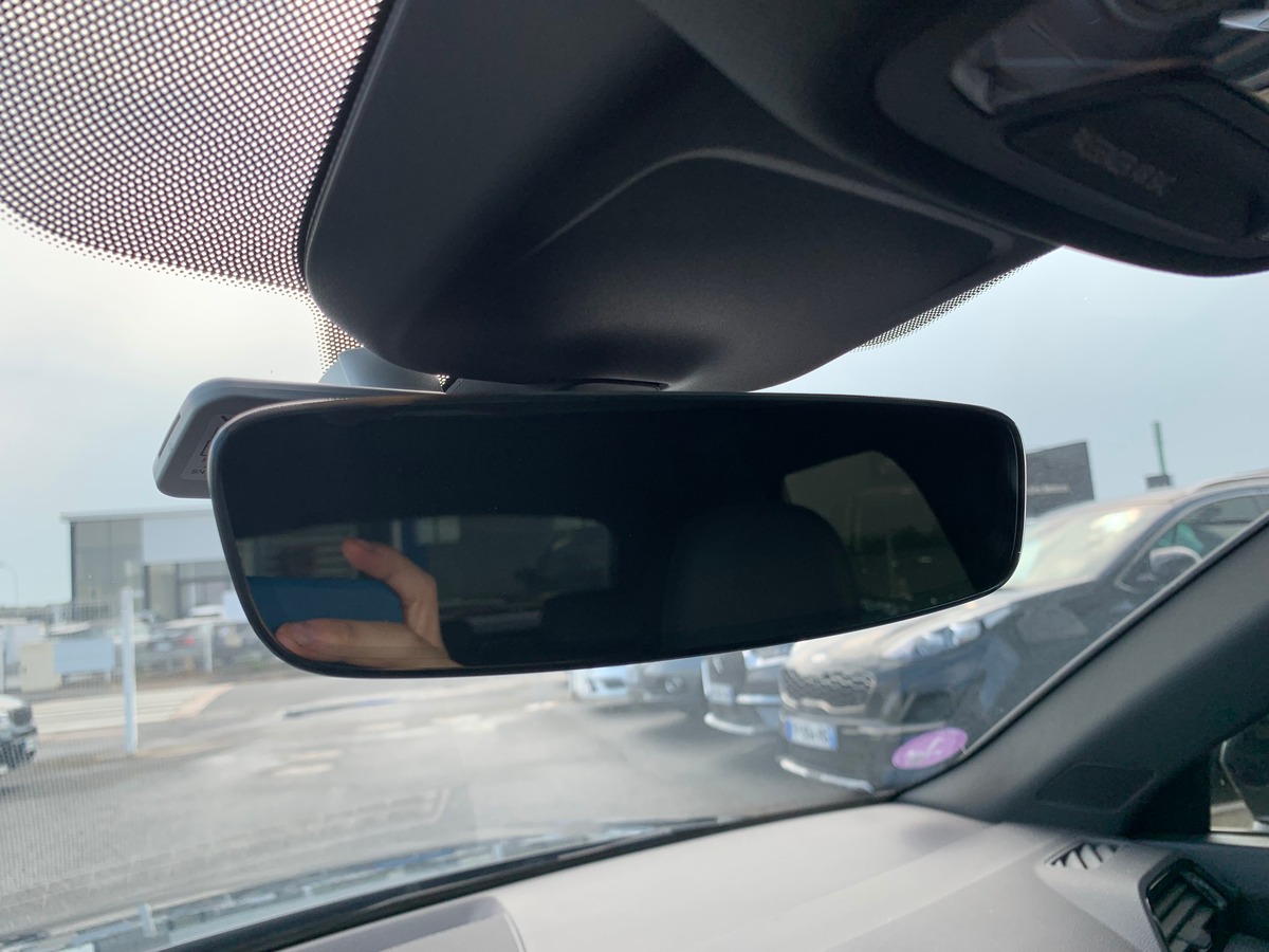 Audi Q3 150 ch | S-Line | Caméra de recul | Apple car Play Android Auto | GPS | Régulateur vitesse