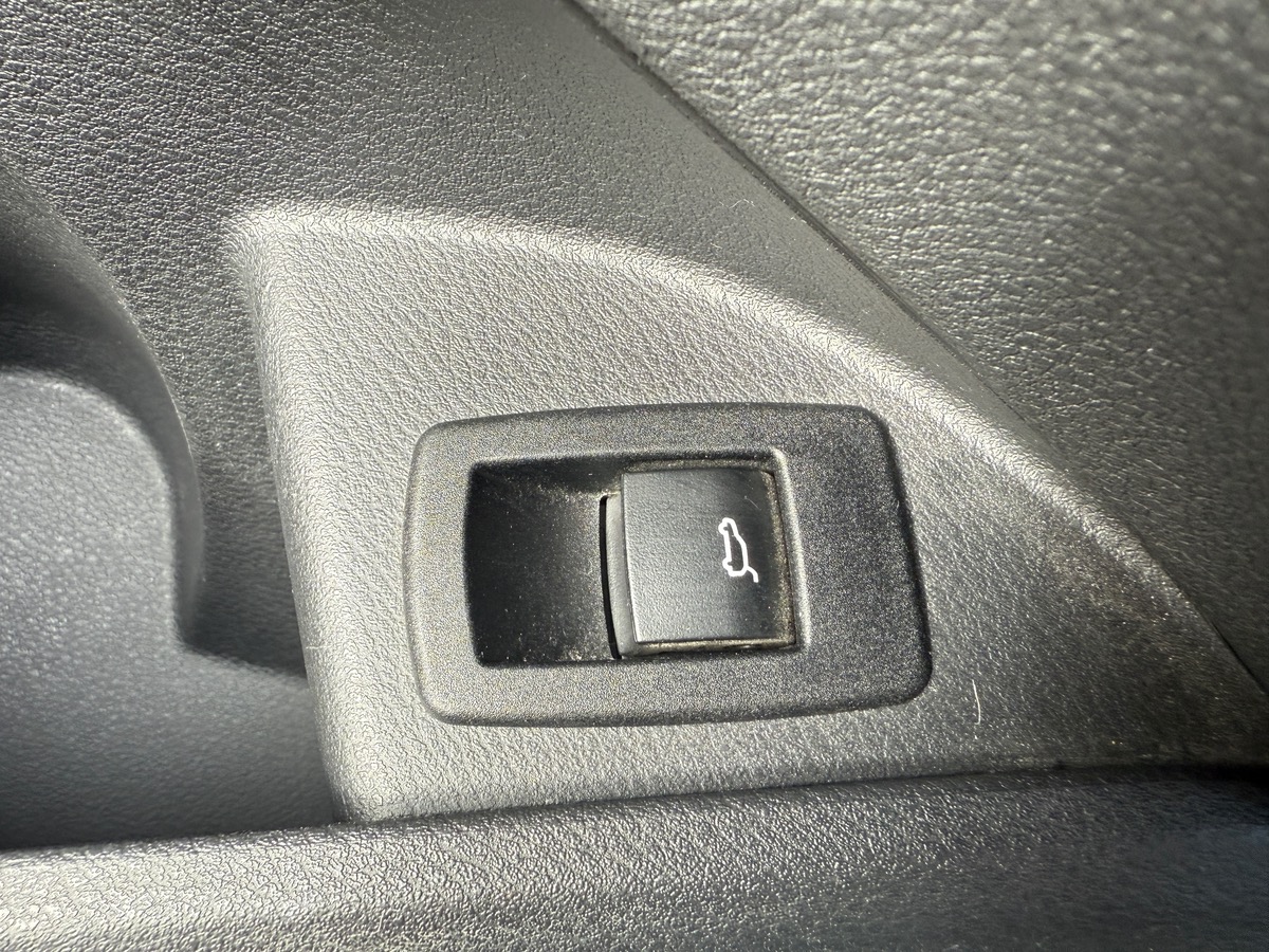 Bmw X1 (F48) LCI 18d sDrive 2.0 d Steptronic 150 cv Pack M, Suivi Complet BMW, Sièges chauffants