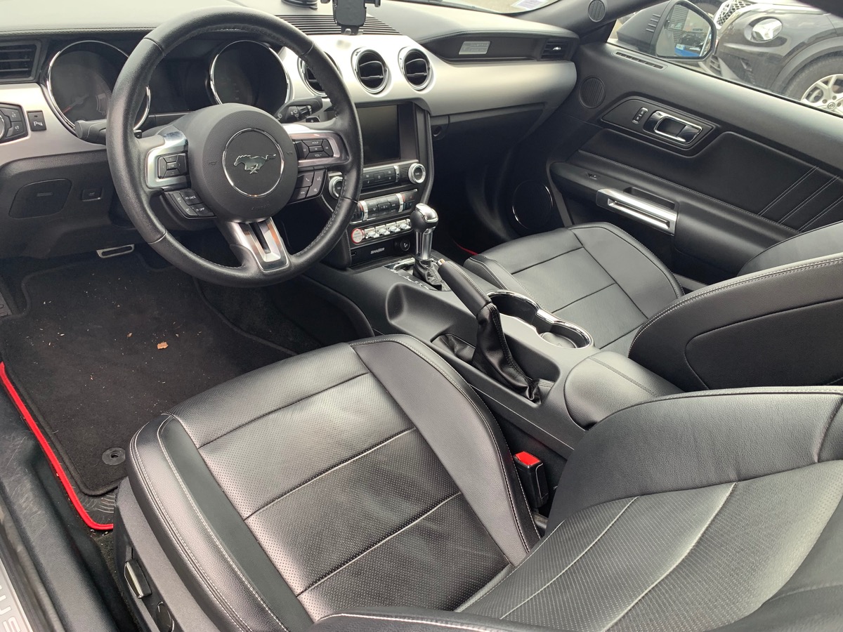 Ford Mustang FASTBACK V8 GT | Sellerie cuir | Sièges chauffants et climatisés | Housse de Protection