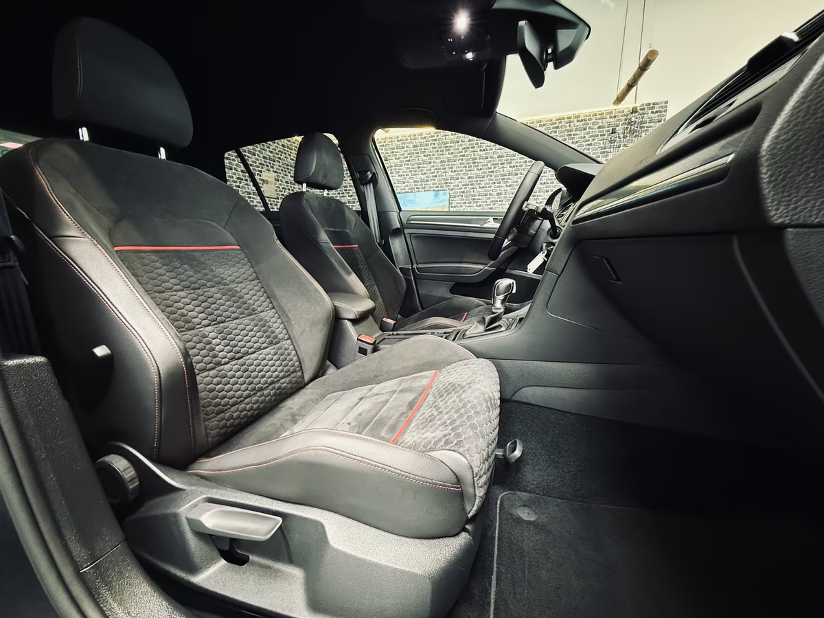 Volkswagen Golf VII 2.0 TSI 245ch BlueMotion Technology GTI Performance DSG7 5p