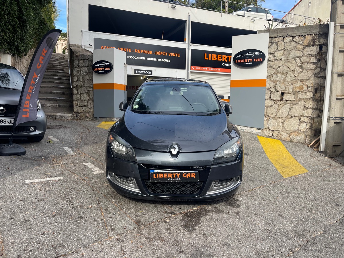 RENAULT Megane 1.6 DCI 130 CV / GT LINE / Toit Panoramique / Moteur à Chaine /
