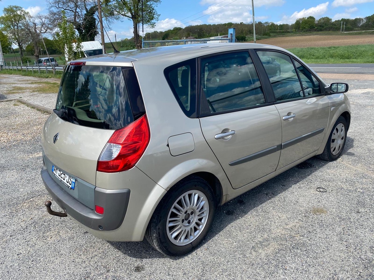 RENAULT Scenic II 1.9 DCI 130CV controle technique ok