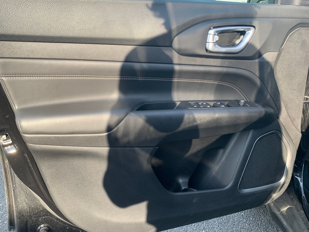 Jeep Compass 130 | (2) 1.6 MJET | Night Eagle | Attelage | GPS | Régulateur vitesse | Apple car Play