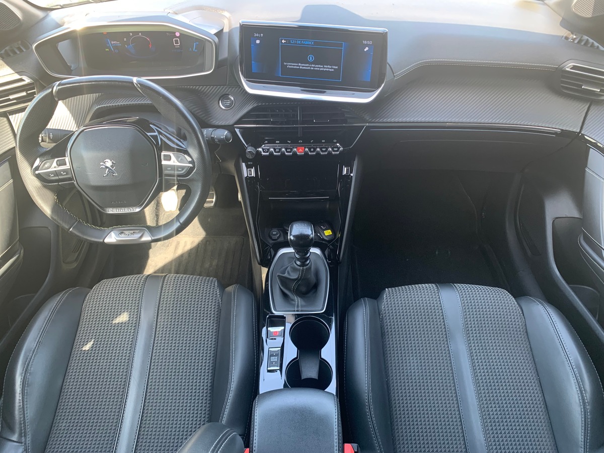 Peugeot 208 100 chevaux | GT | Apple car Play Android Auto | Caméra de recul | Régulateur vitesse