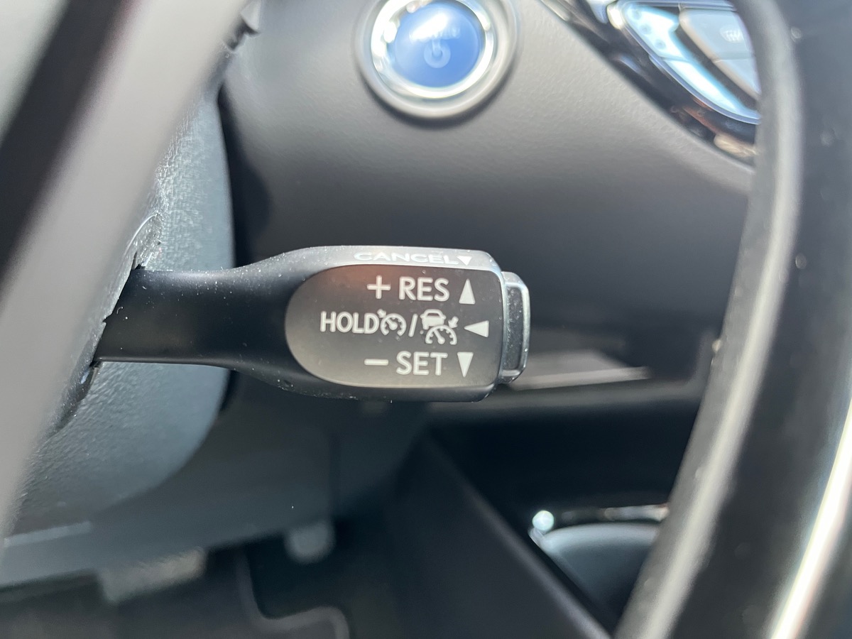 Toyota C HR 1.8 HYBRIDE 122ch COLLECTION, Cuir Alcantara, Sièges chauffants, Caméra de recul, JBL