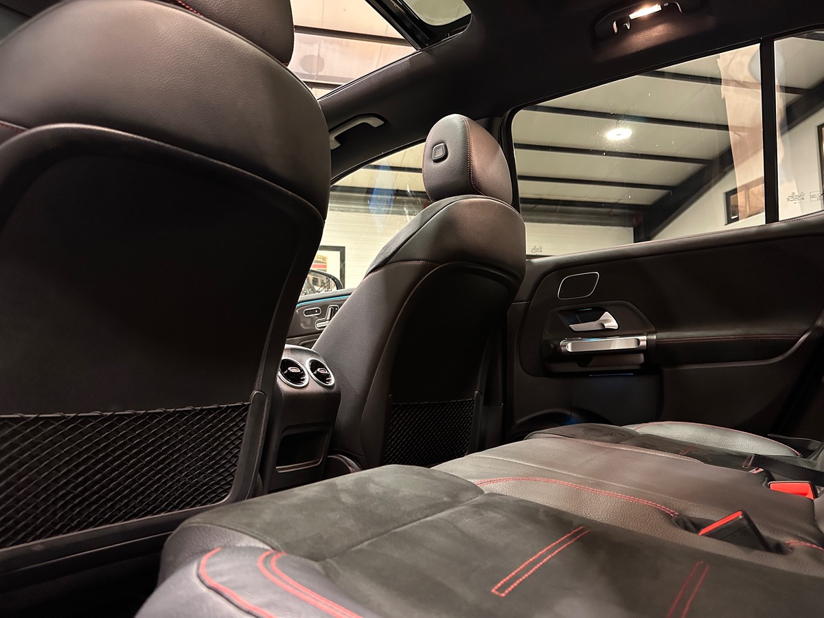 Mercedes-Benz GLB 220 d 190 AMG LINE 4MATIC 220d - 1ère Main / 7 places / TOIT PANO / HIFI BURMESTER