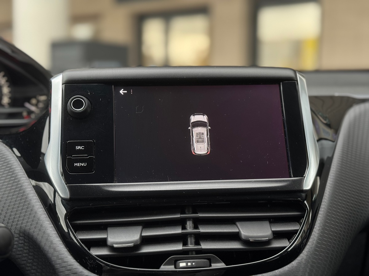 Peugeot 2008 Style 1.2 VTi 82 cv - Apple Carplay