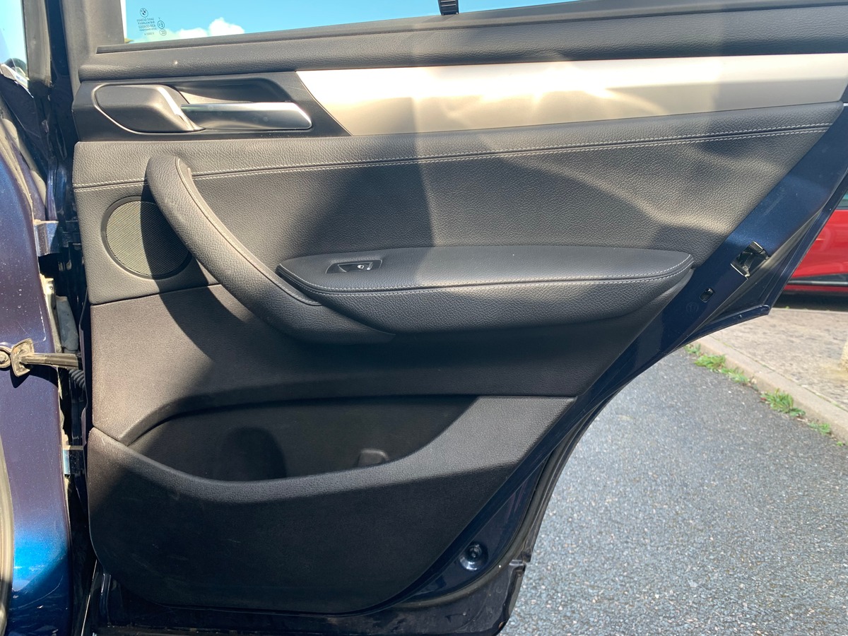 Bmw X3 150 ch | Lounge plus | Toit ouvrant panoramique | Caméra de recul | Régulateur de vitesse