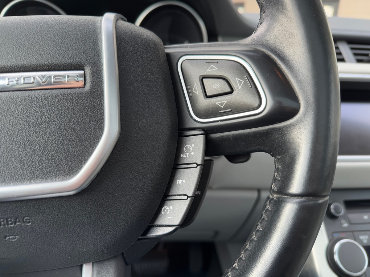Land-Rover Range Rover Evoque Luxe Privilége 2.2 SD4 4WD BVA6 190 cv Boîte auto Full Options