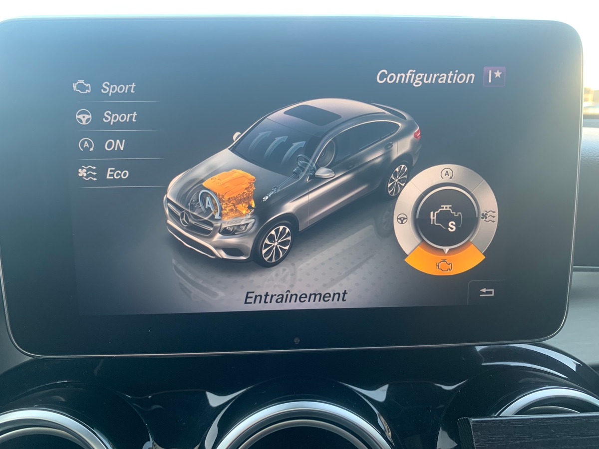 Mercedes-Benz GLC Coupé 170 ch | 4MATIC | Toit ouvrant | Caméra de recul | Avertisseur angles morts