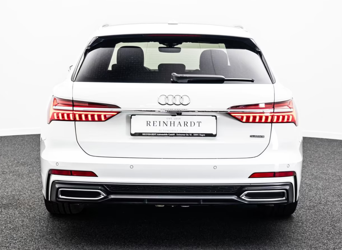 Audi A6 Avant 55 TFSI e 367ch Compétition quattro S tronic 7/VO allemand/Bang&Olufsen/Toit ouvrant