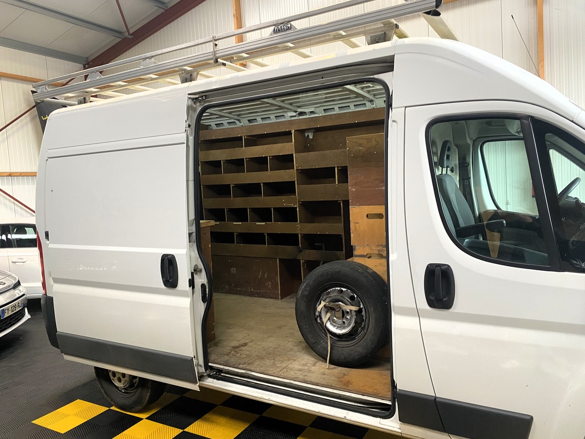 Peugeot Boxer 2.2 hdi 110 ch