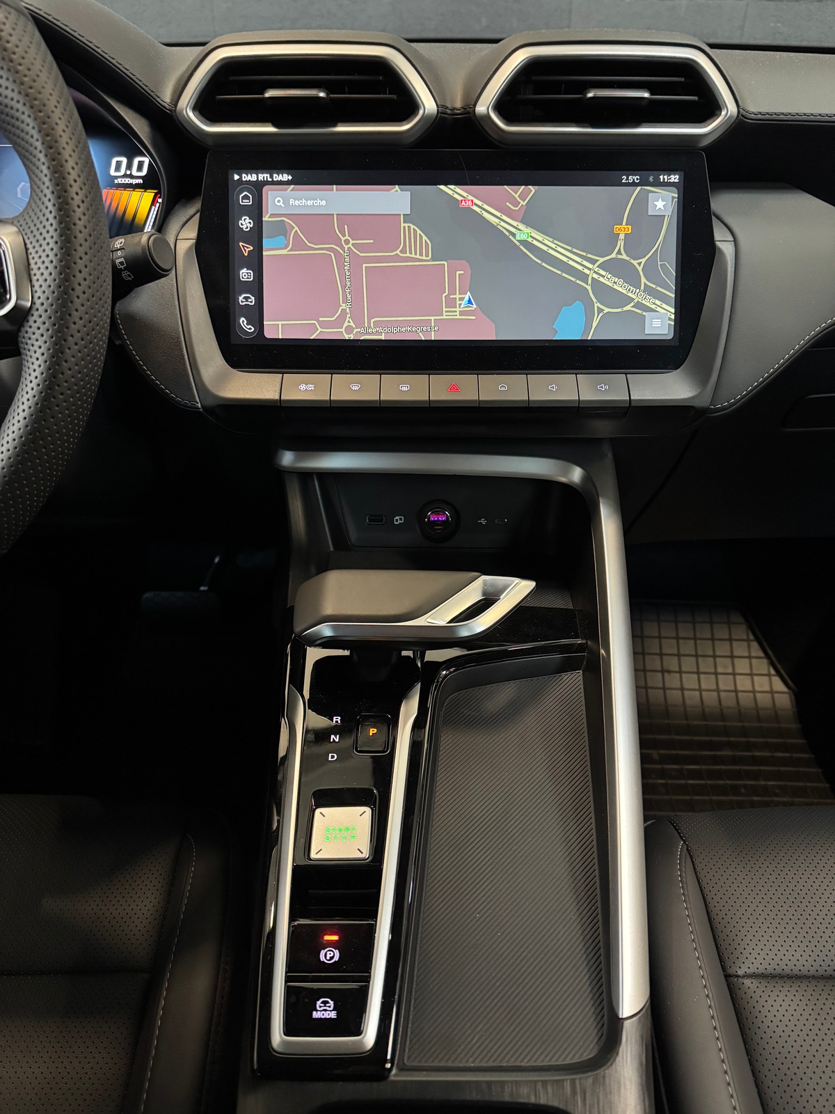 MG ZS 1.5 L Hybrid+ 197 ch Luxury