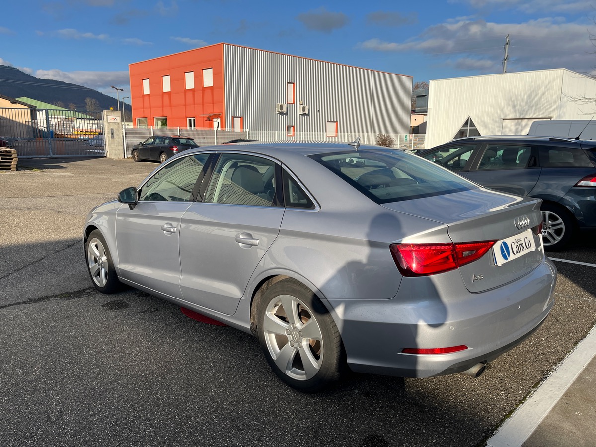Audi A3 Limousine 1.6 TDI 110cv, Suivi entretien complet, courroie de distrib. OK, sièges chauffants