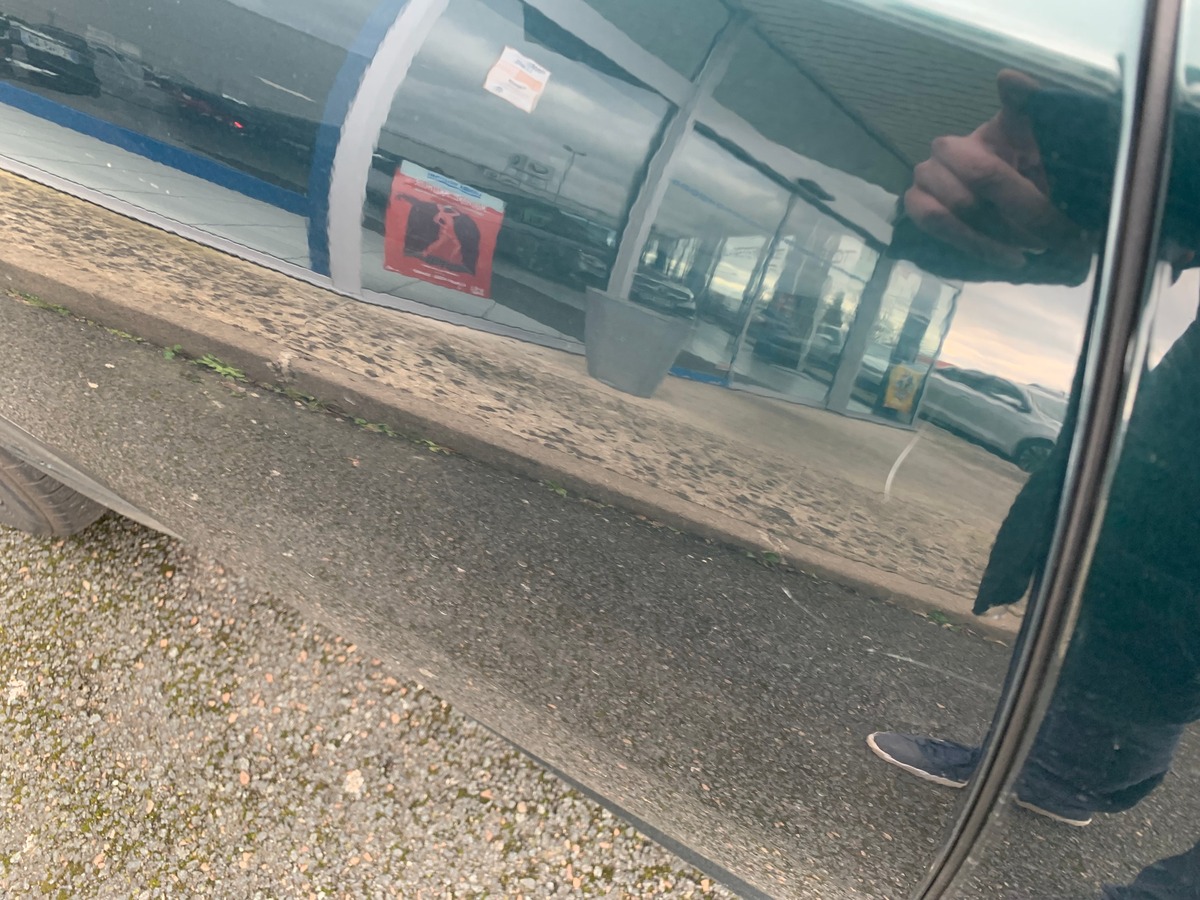 Jaguar XF 240 ch | V6 | R-Sport | Caméra recul | Sièges sport | Régulateur vitesse | GPS | Bluetooth