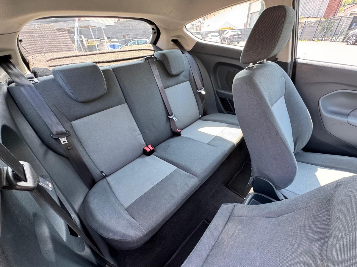 Ford Fiesta 1.4 TDCI 70- Première main- Distribution neuve