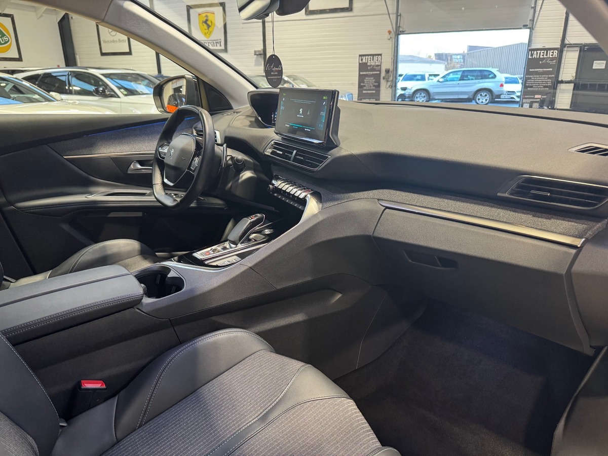 Peugeot 3008 Hybrid 225 e-EAT8 II Phase 2 Pack Allure 1