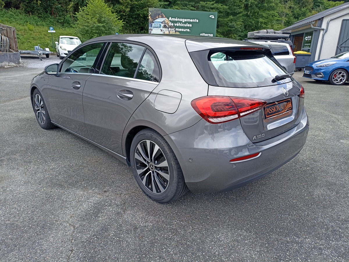 Mercedes-Benz Classe A A180 136 7G-DCT BUSINESS LINE