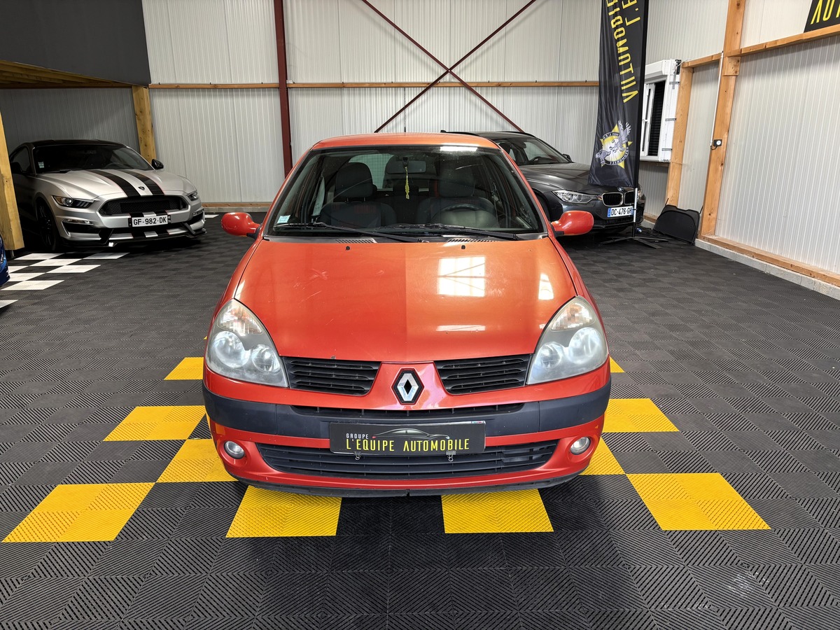RENAULT Clio II II (2) 1.5 DCI 65 EXTREME 5P