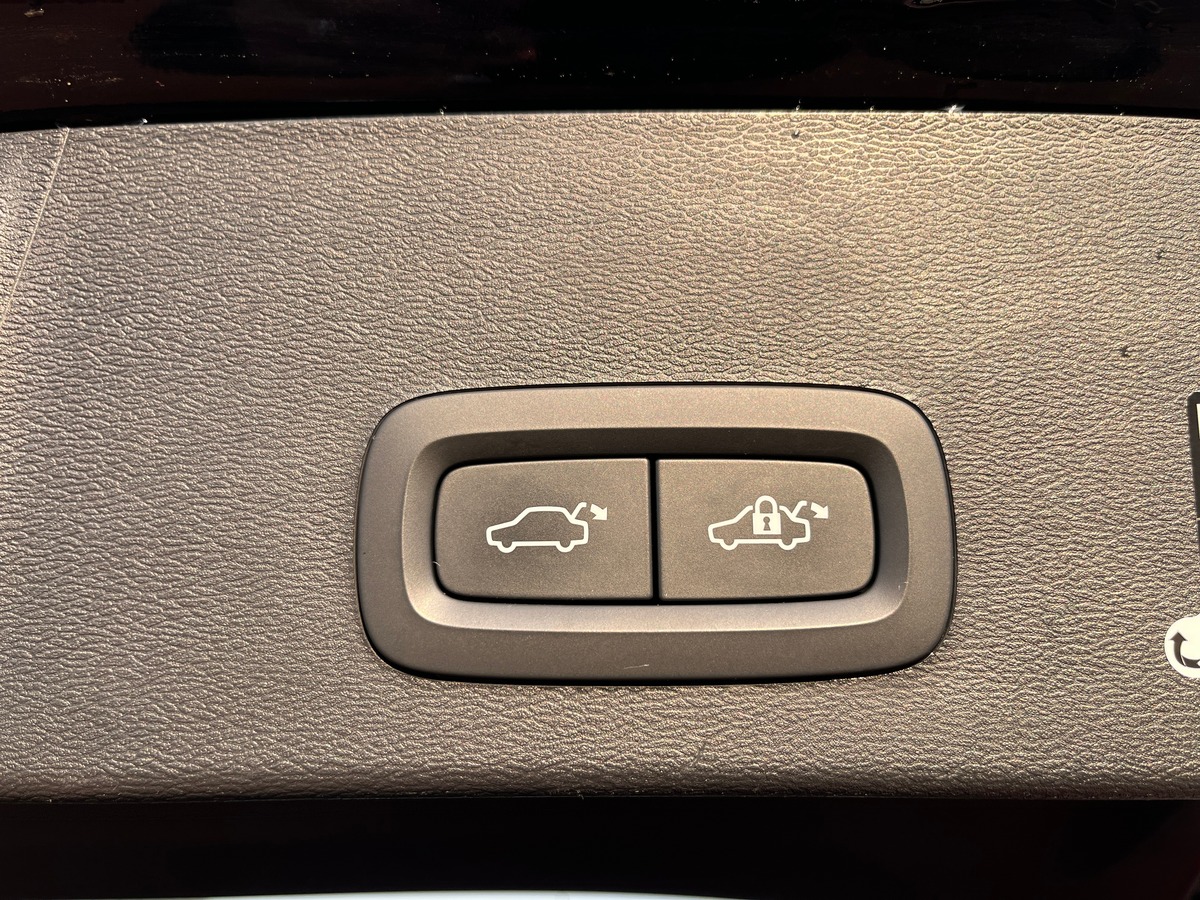 Volvo XC40 D3 2.0 TDi Geartronic8 150 R DESIGN Boîte automatique