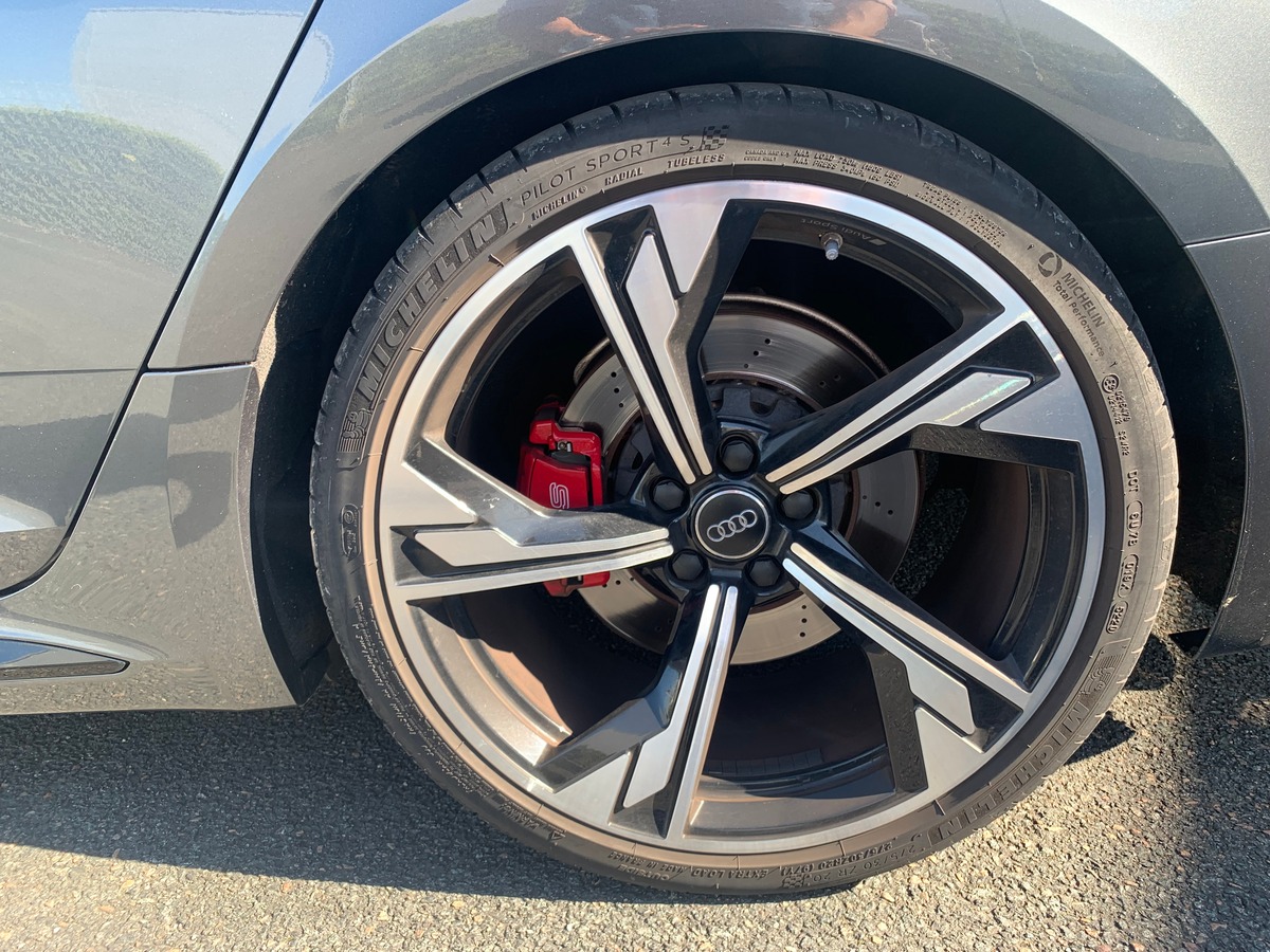 Audi RS5 450 ch | Quattro | Toit ouvrant | Caméra de recul | Affichage tête haute | Apple car Play