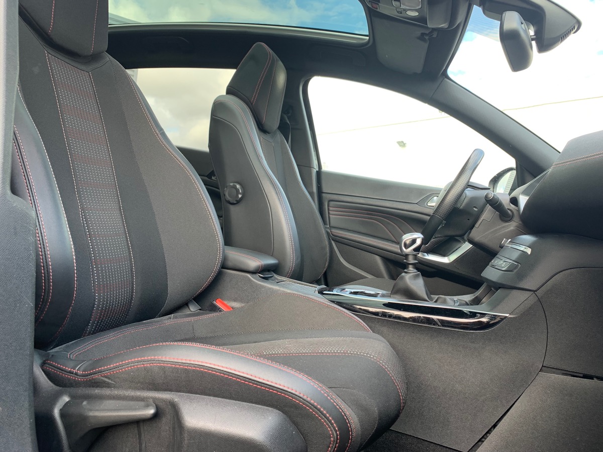 Peugeot 308 130 ch | GT LINE