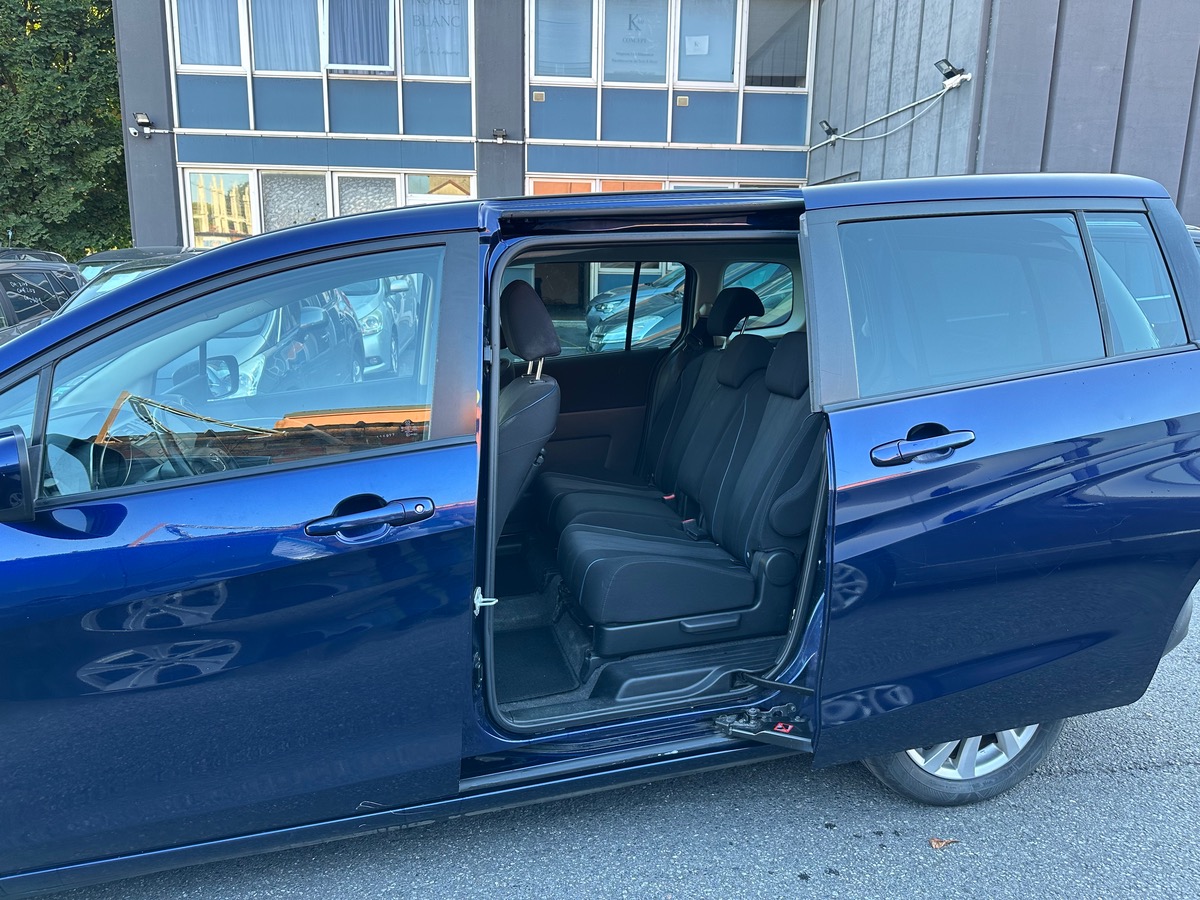 Mazda Mazda 5 1.6 MZ-CD 115 CV 7 places 4Fois CBLeut