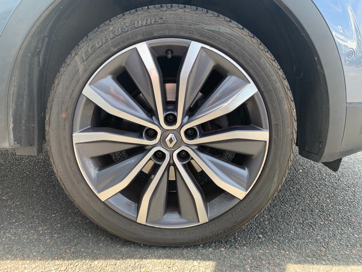 RENAULT Kadjar 130 | Intens | Caméra recul | Régulateur vitesse | Attelage amovible | Roue secours
